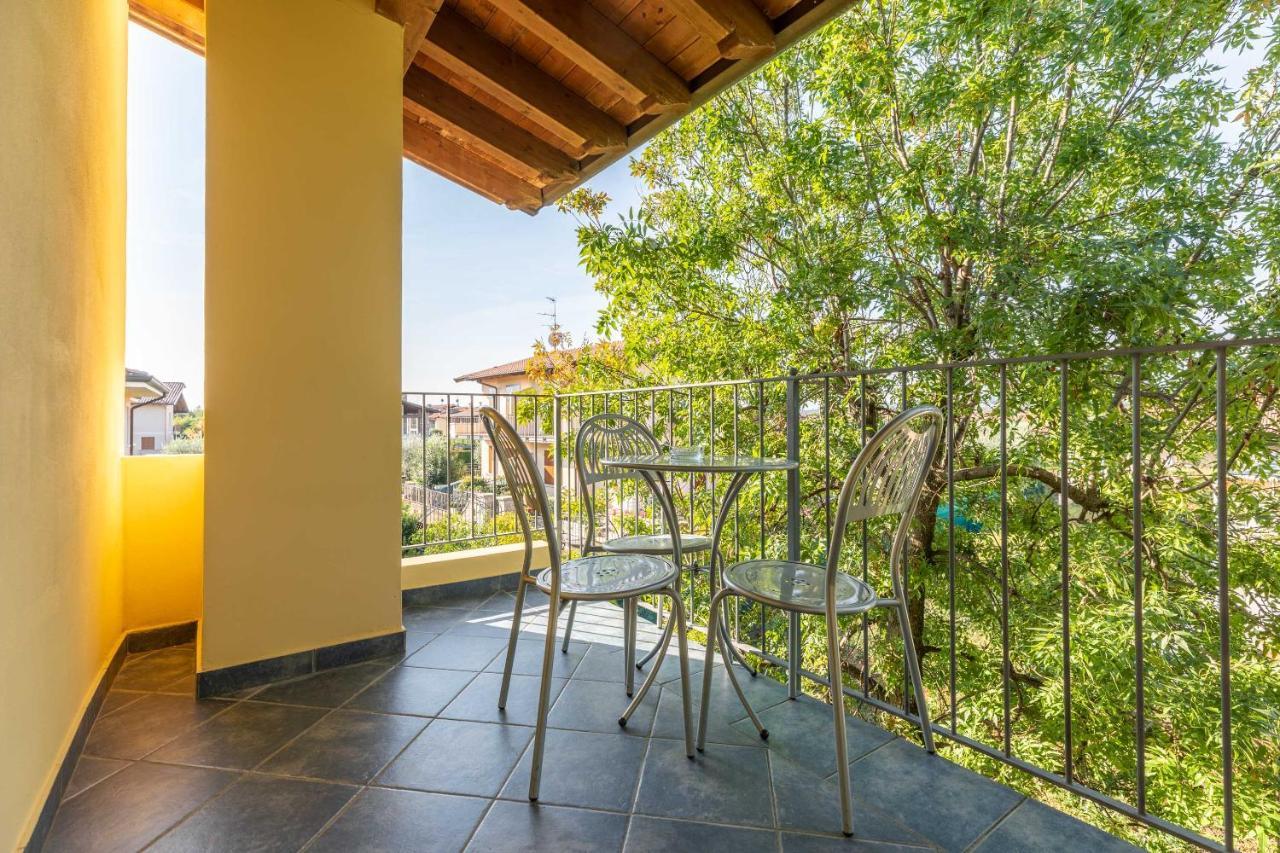 Residence Il Melograno Manerba del Garda Eksteriør bilde